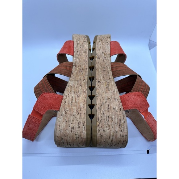SOREL‎ Women's Size 7 CAMERON Signal Red Platform Slingback Strap Wedge Sandals - Picture 9 of 10